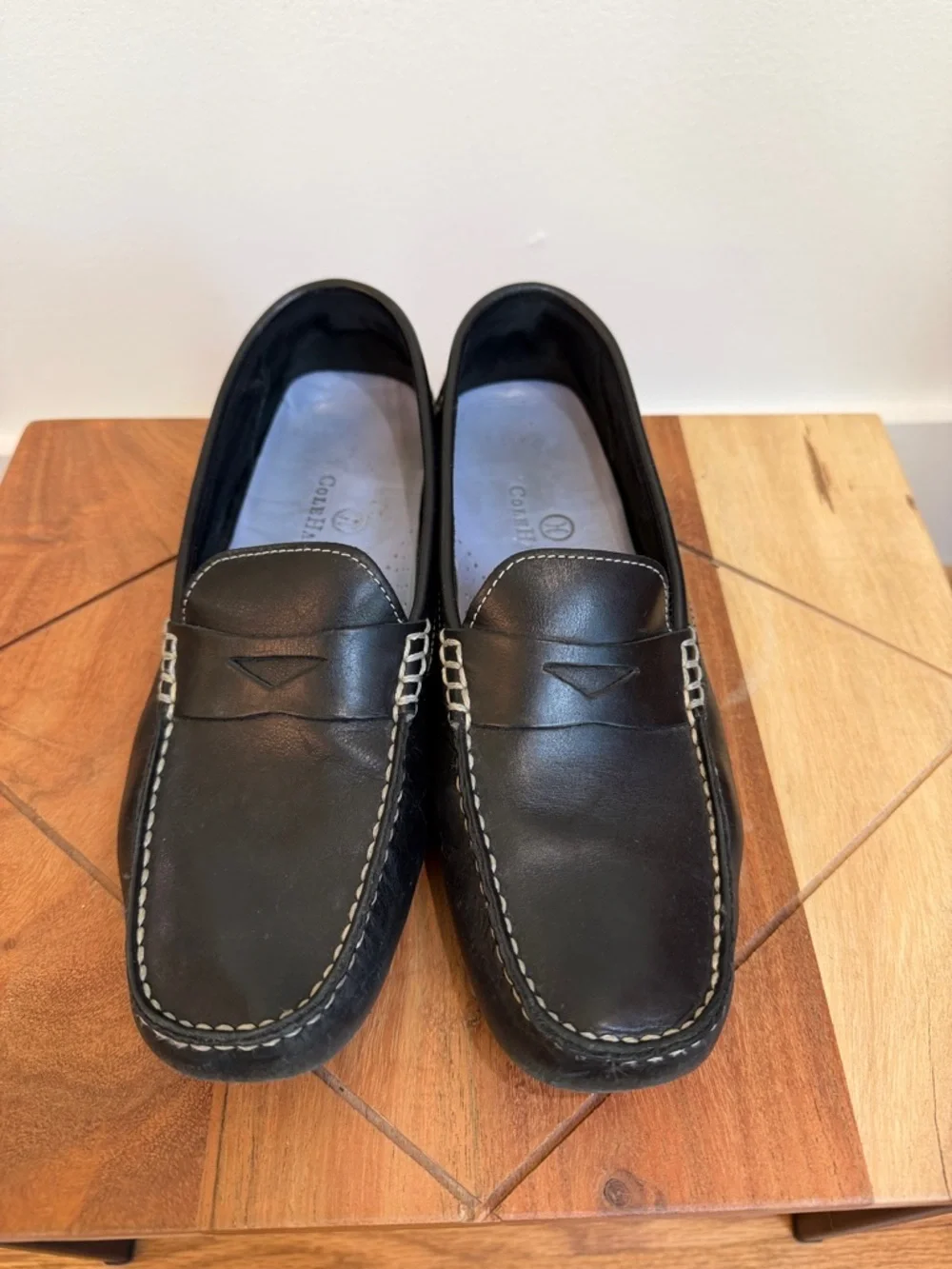 Cole Haan Women’s Blsck Leather Slip-On Driving Loafers, 8AA - Preppy, Old Money